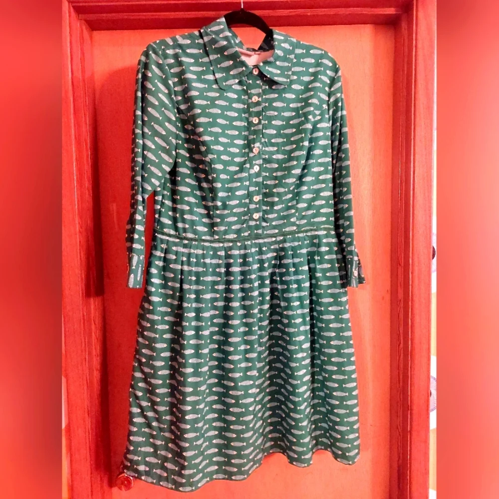 Eshakti Dress - Picture 1 of 6